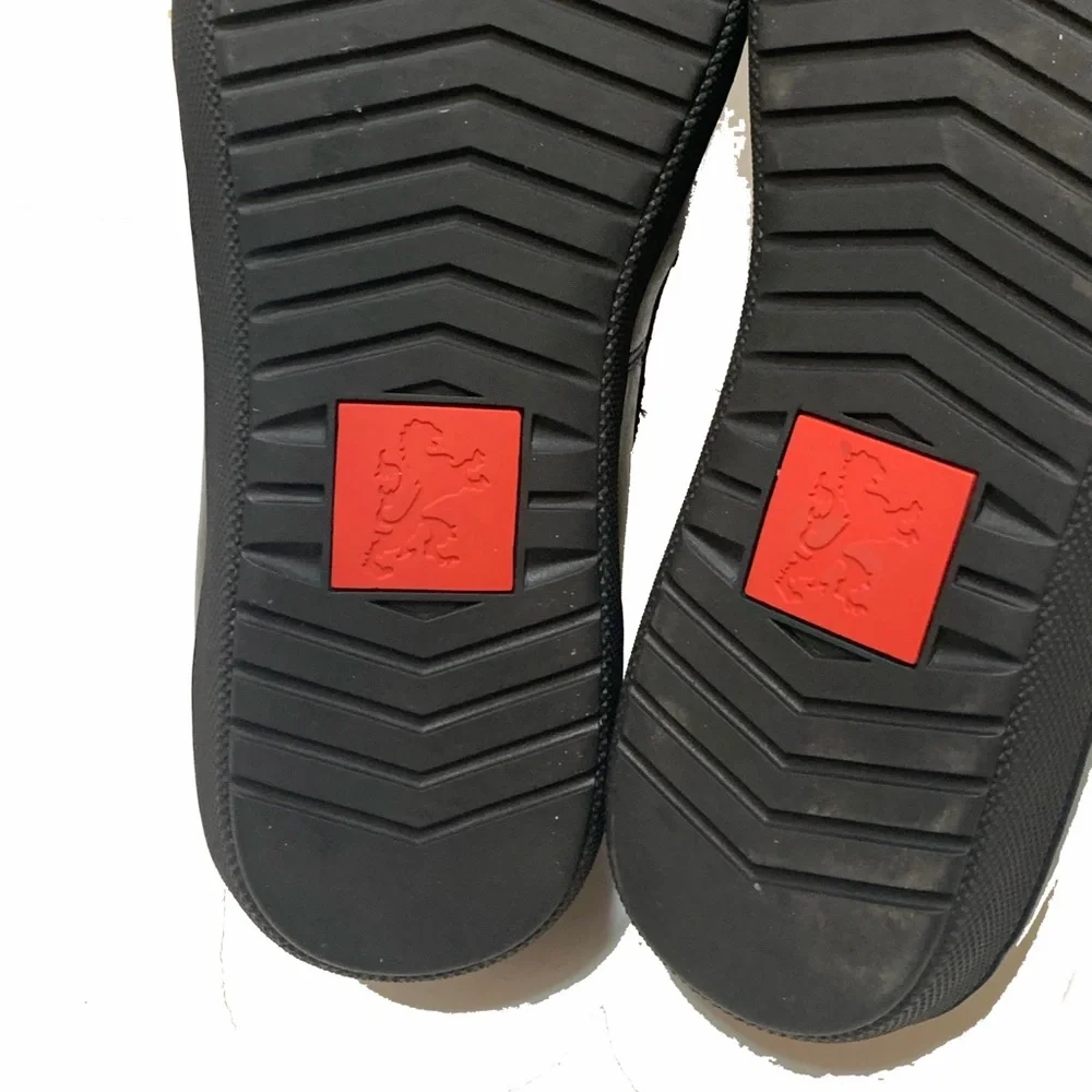 9 / Bugatchi men’s Black Leather Loafers